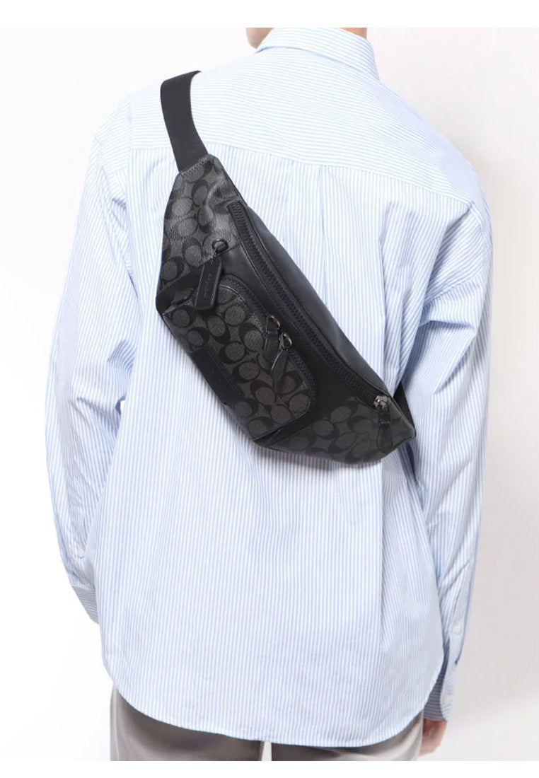 Coach Track Belt Bag In Signature Canvas Black - Main Image