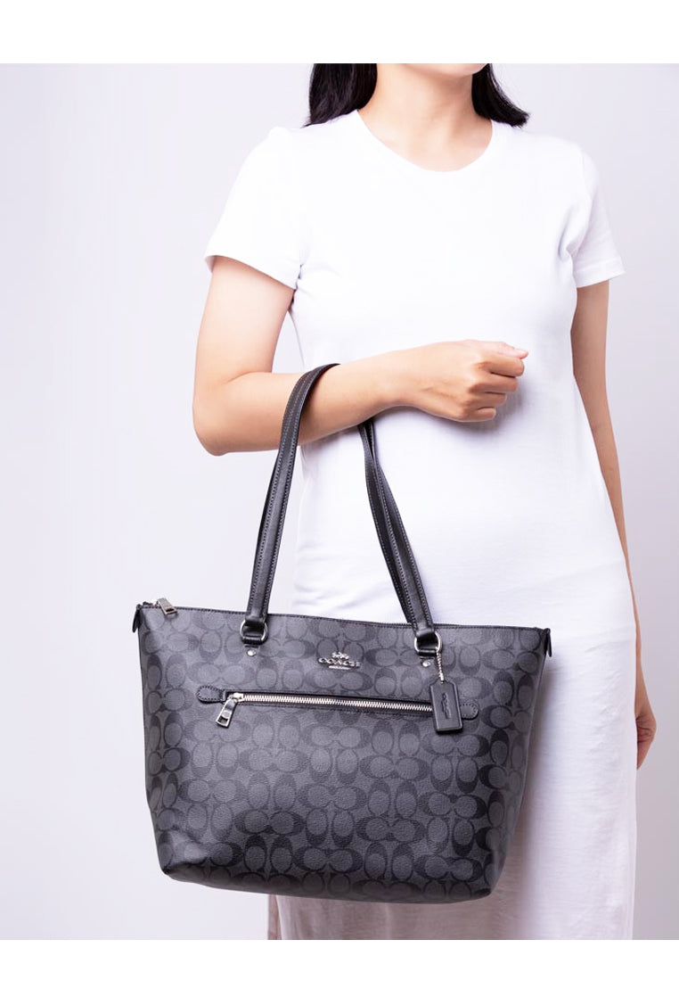 Coach Gallery Tote In Signature Canvas - Black