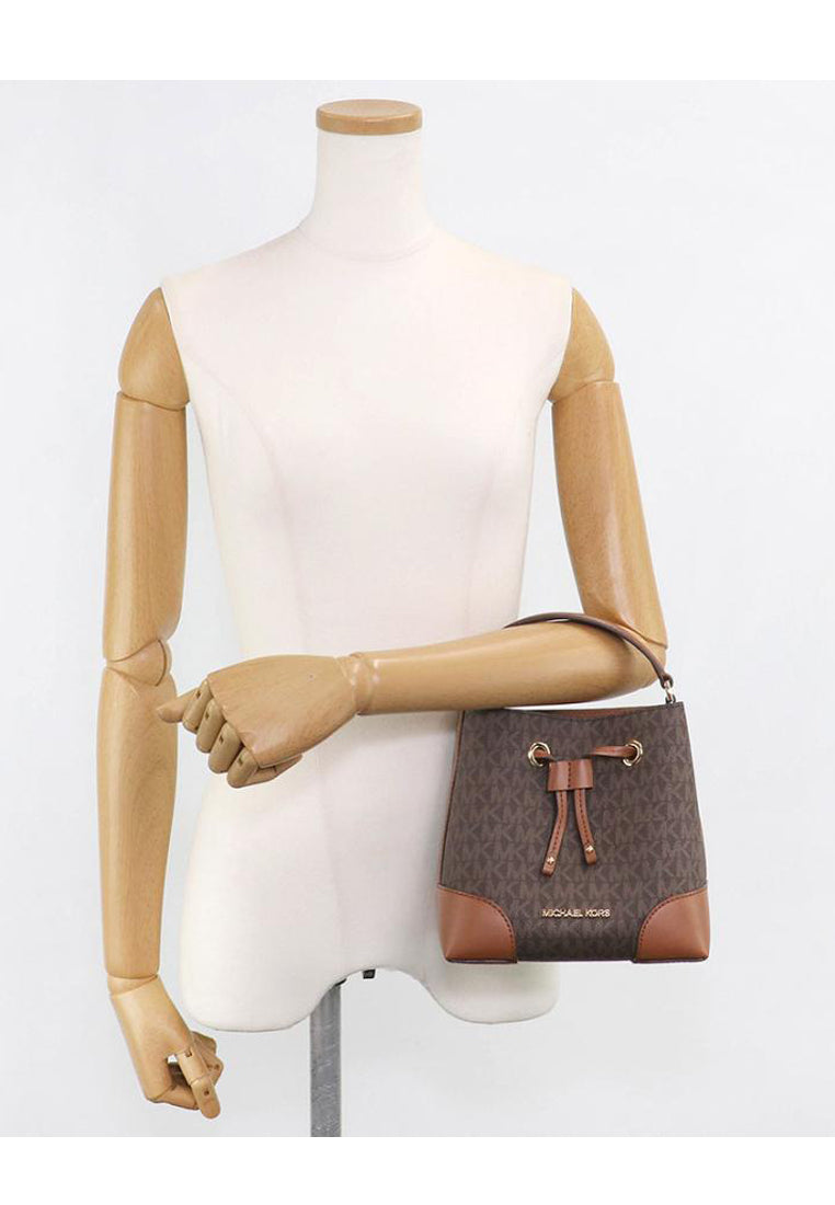 Michael Kors Mercer Small Logo Signature Bucket Bag - Brown