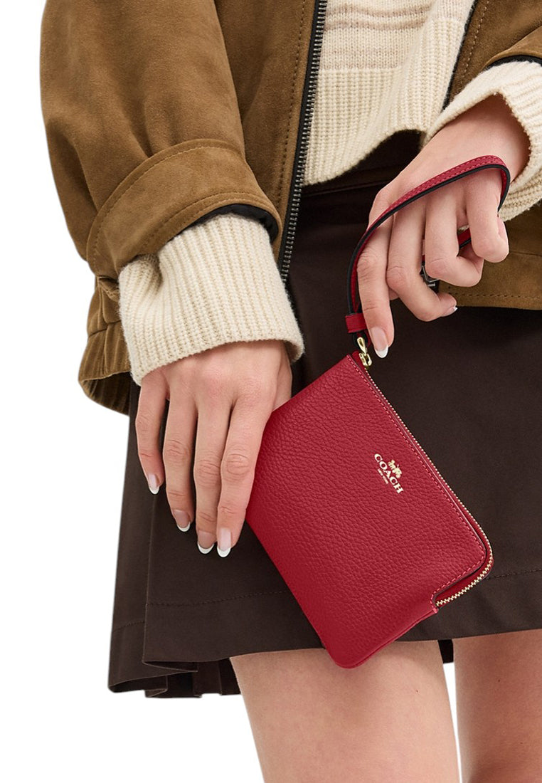 Coach Corner Zip Wristlet - True Red