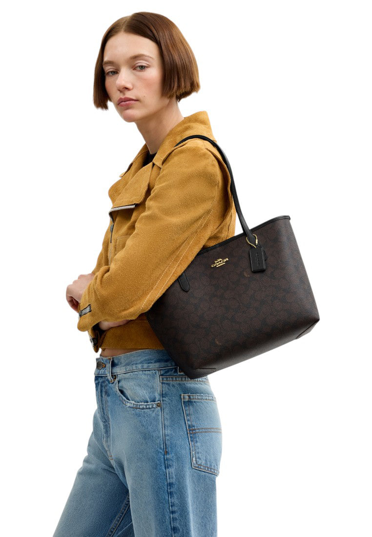 Coach Medium City Tote Bag In Signature Canvas - Walnut/Black