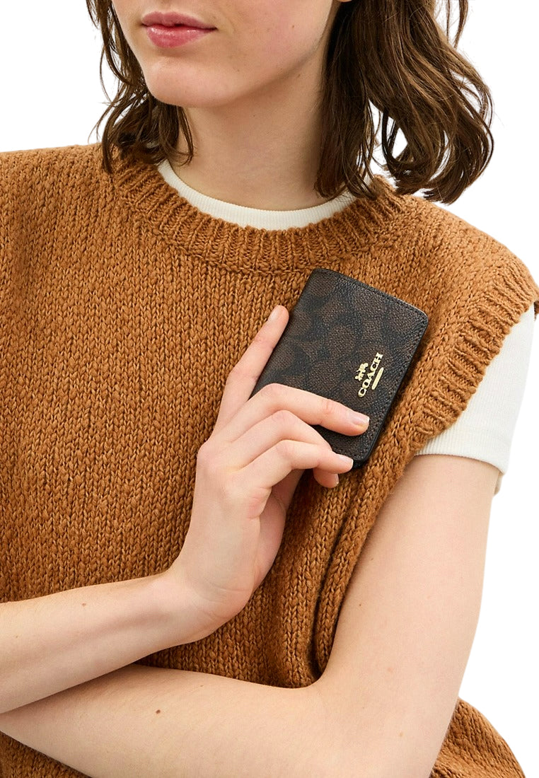 Coach Mini Wallet On A Chain In Signature Canvas - Walnut/Black