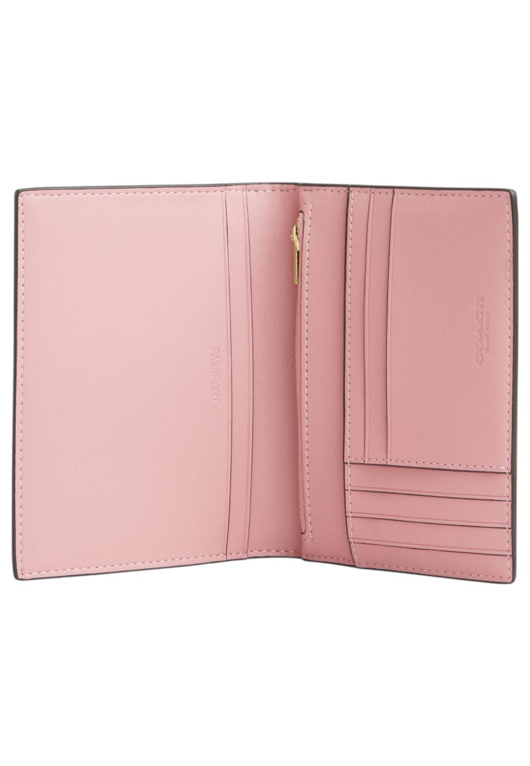Coach Passport Card Case In Signature Canvas - Powder Pink