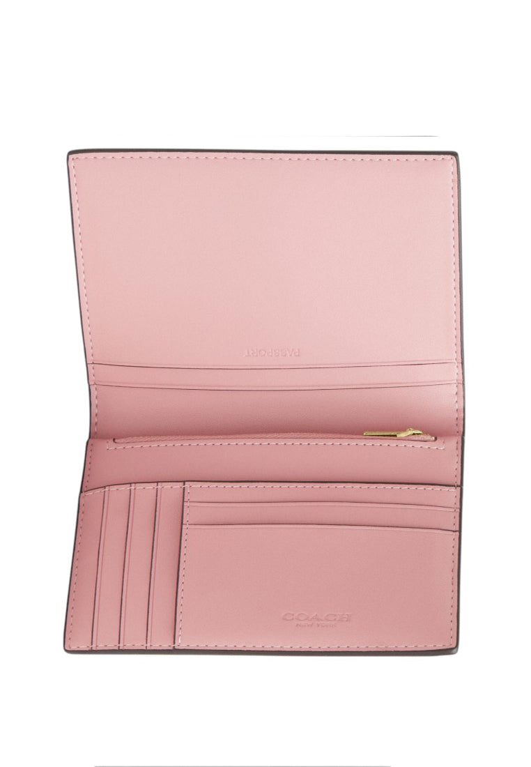 Coach Passport Card Case In Signature Canvas - Powder Pink