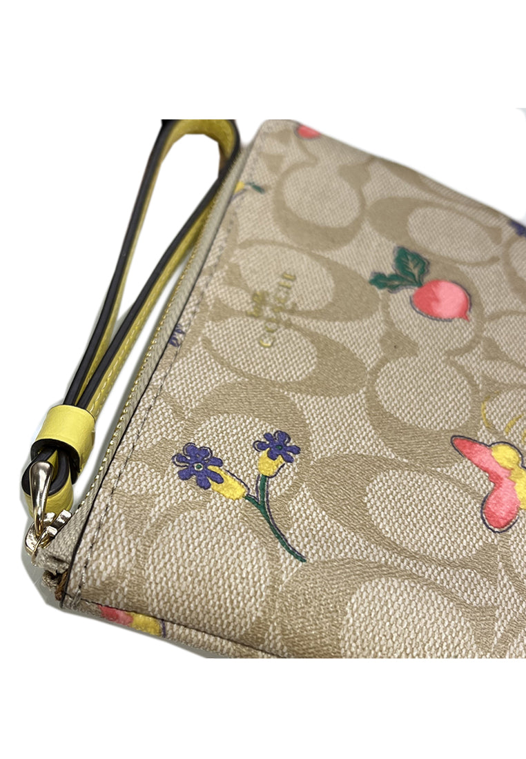 Coach Corner Zip Wristlet In Signature Canvas With Dreamy Veggie Print - Light Brown