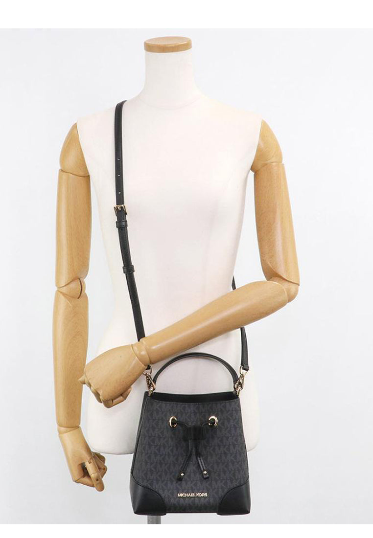 Michael Kors Mercer Small Logo Signature Bucket Bag - Black