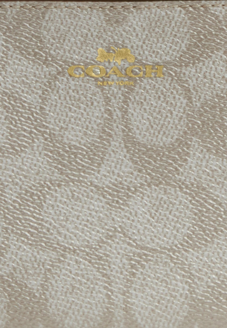 Coach Corner Zip Wristlet In Signature Canvas - Champagne