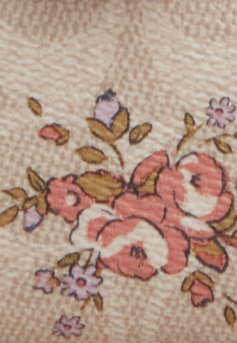 Coach Medium Corner Zip Wallet In Signature Canvas With Floral Print - Sand/Multi