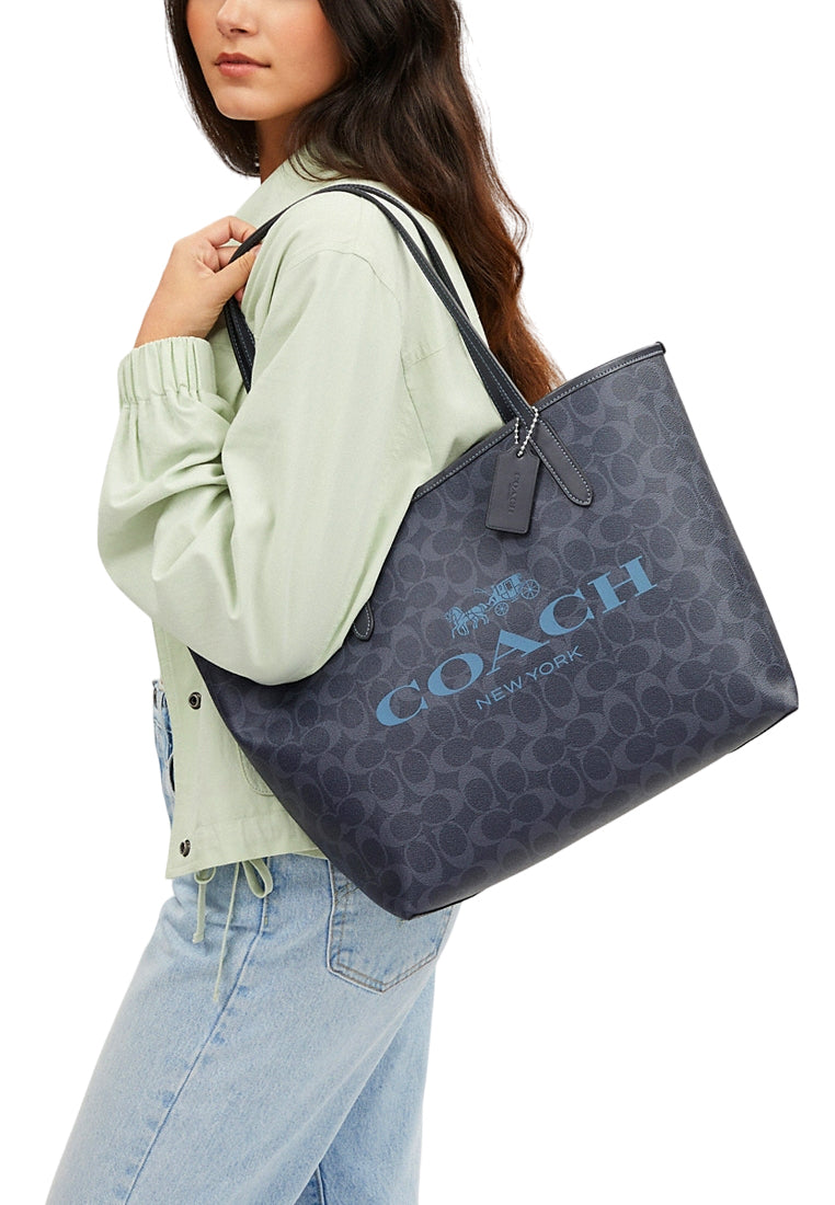 Coach City Tote In Signature Canvas - Denim/Midnight Navy – Haute